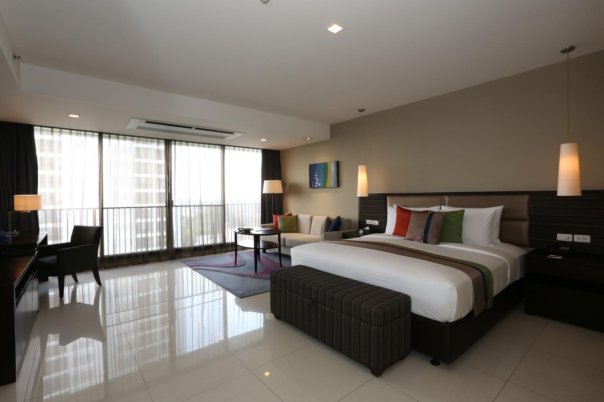 Bangna Pride Hotel & Residence Bangkok Exterior photo