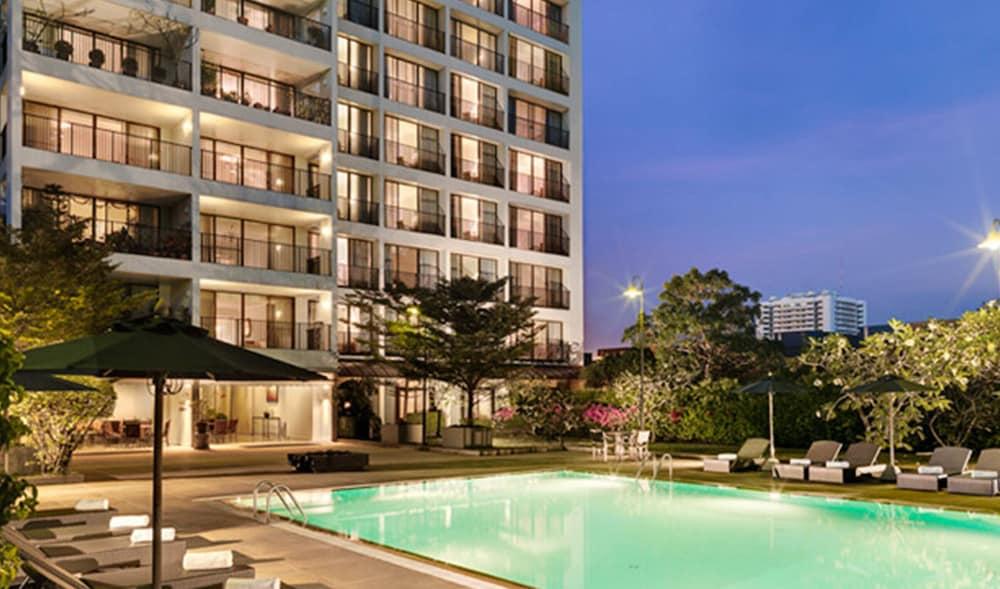 Bangna Pride Hotel & Residence Bangkok Exterior photo